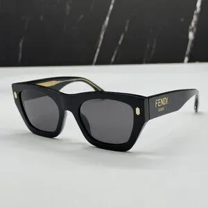 Fendi | Accessories | New Fendi Black Grey Women Sunglasses  display picture 2